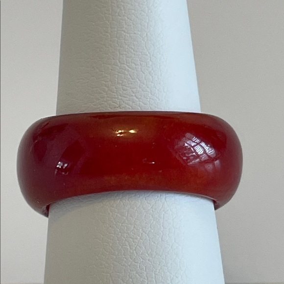 Genuine Red Jade Ring With Mabe Pearl In 925 Sterling Silver Bezel Setting - Picture 5 of 16